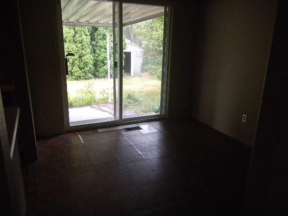2nd image of 13612 E Heroy Ave