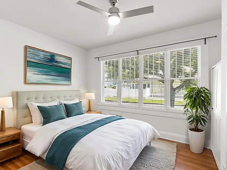 601 S Newport Ave #1 — Photo 8