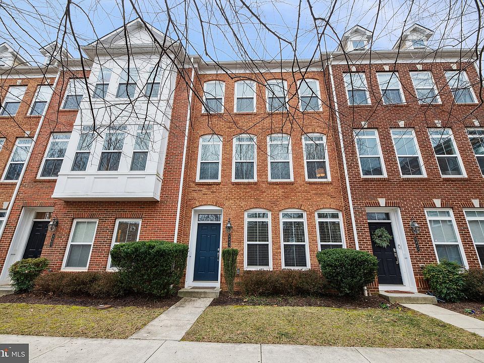 1st image of 9443 Canonbury Sq
