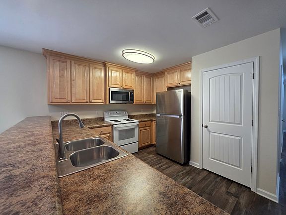5th image of 1646 Ora Dr