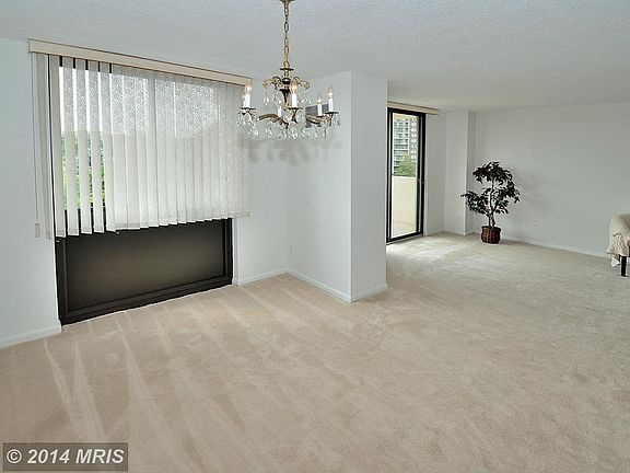 5th image of 7420 Westlake Ter APT 406