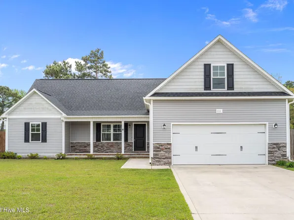 111 Anderson Ave, Holly Ridge, NC 28445