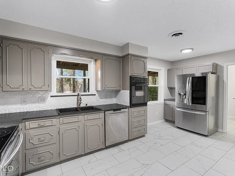 206 Sweetgum Dr — Photo 15