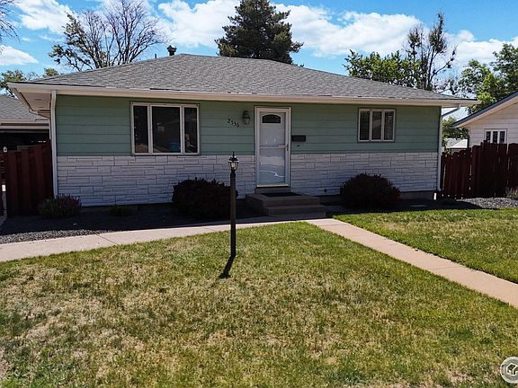 3rd image of 2536 17th Ave