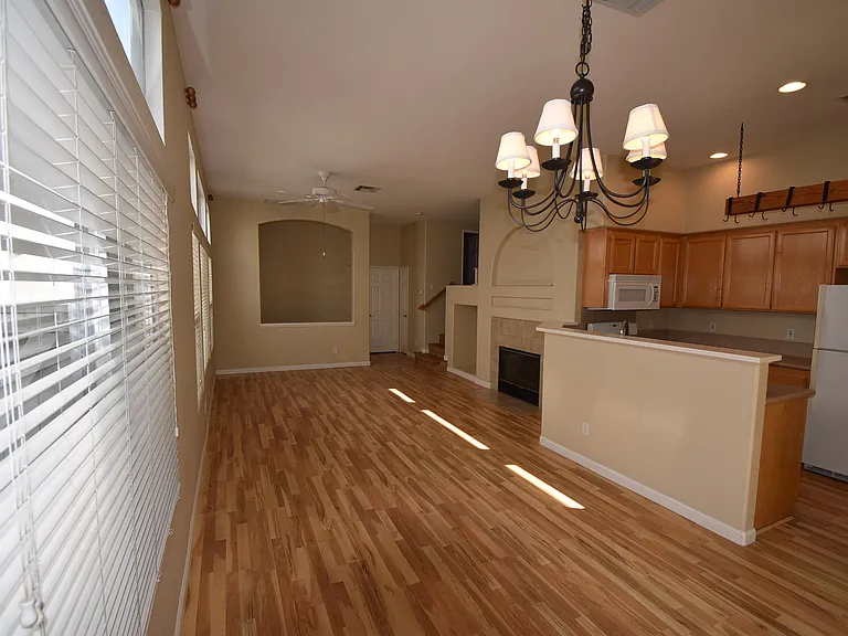 11904 Cypress Canyon Rd #3-1-1 — Photo 4