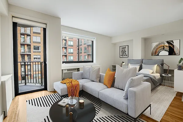 Rented by Stonehenge NYC LLC | media 1