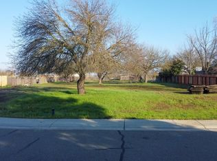 9067 Quail Cove Dr, Elk Grove, CA 95624