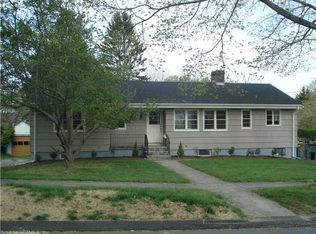 7B W Mystic Ave, Mystic, CT 06355