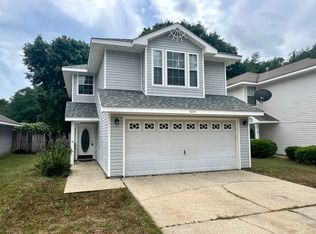 6213 Cottage Woods Dr, Milton, FL 32570