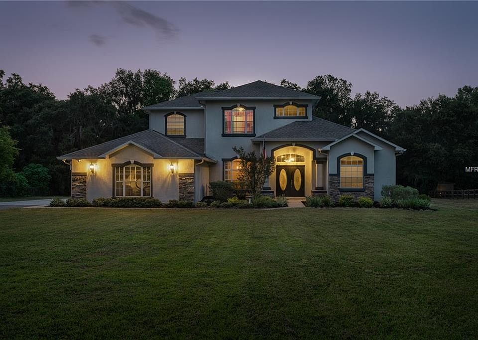 1st image of 29301 Indian Pond Ct