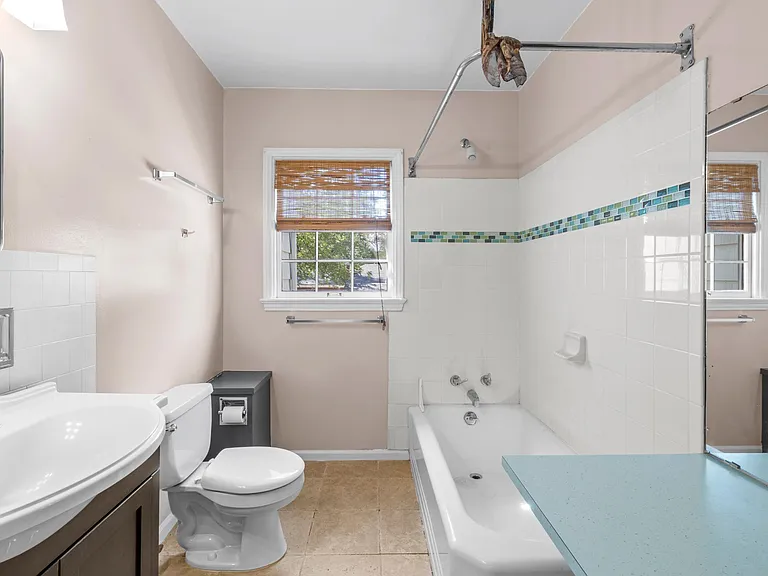 Full Bath