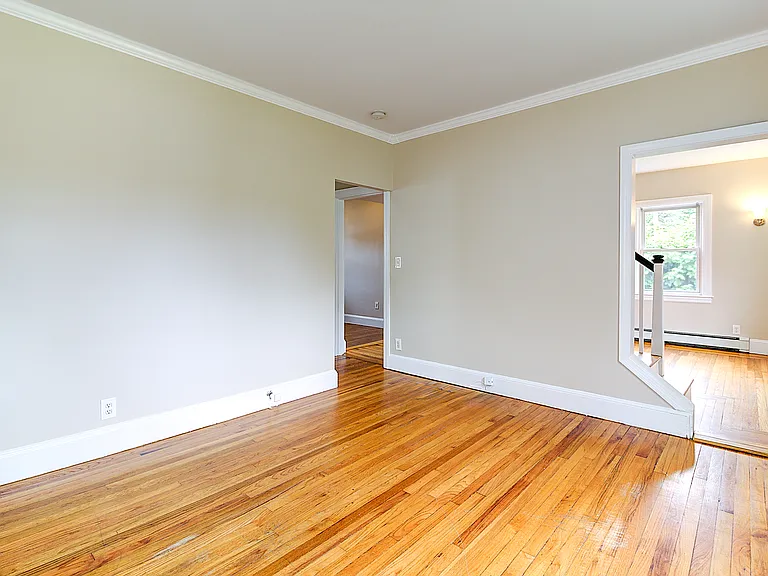 614 River Ave — Photo 13