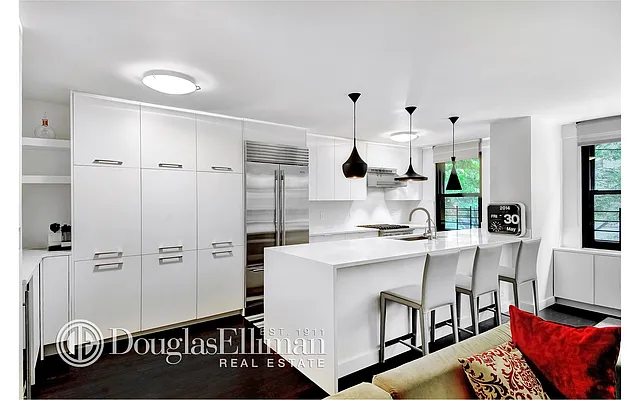 Sold by Douglas Elliman | media 13