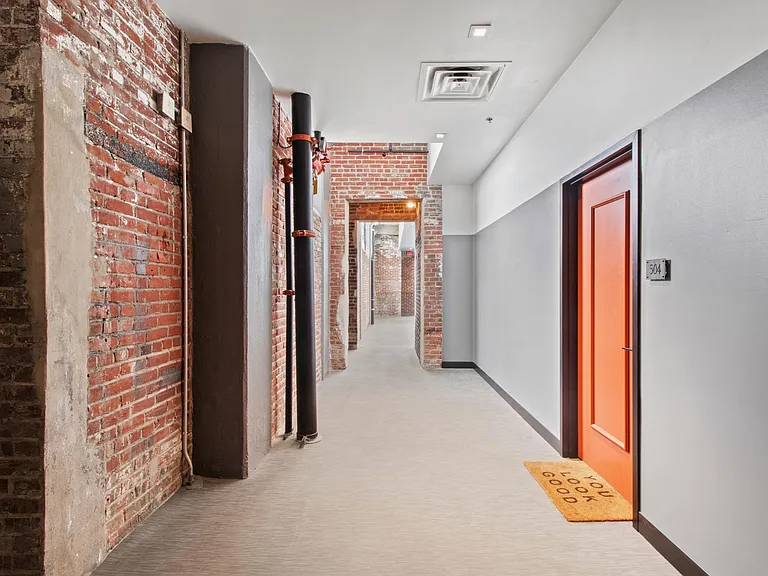 The Chesterman Building — Photo 11
