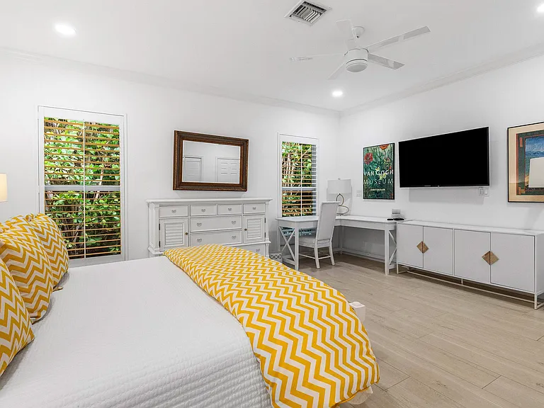 1100 N Ocean Blvd — Photo 16