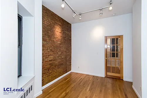 7 Jones St #1C Photo 1