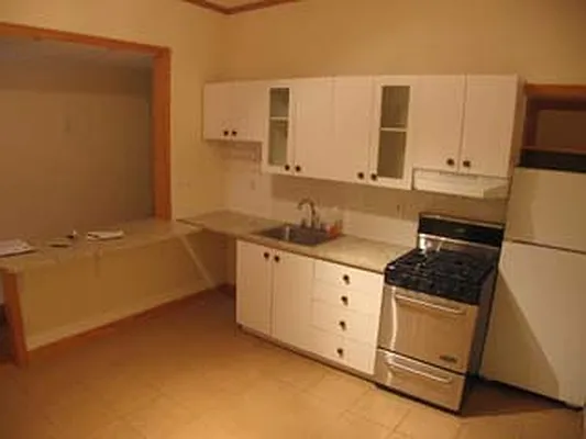 Rented by (Legacy) NY Quality Living Uptown | media 38