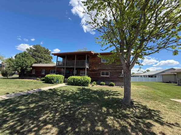 2608 Harrison St, Great Bend, KS 67530