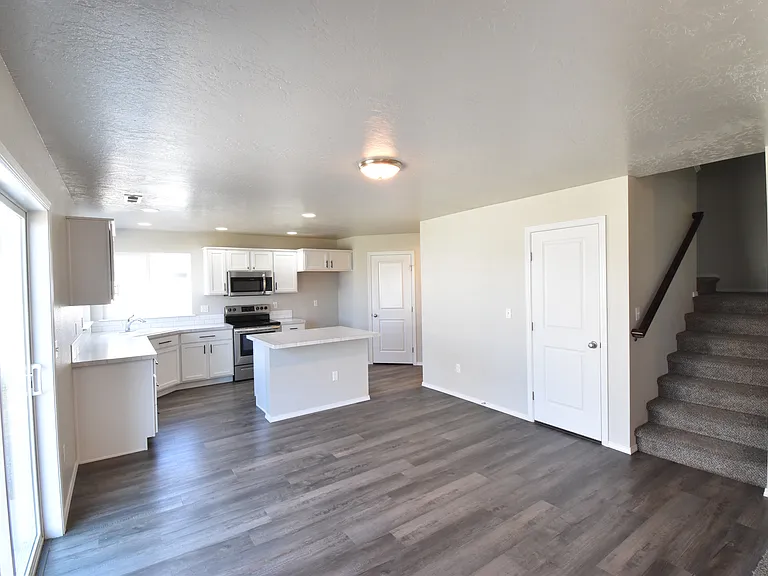 6825 S Allegiance Ave — Photo 16
