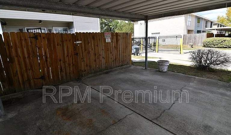 1795 Boulevard De Province #A — Photo 29