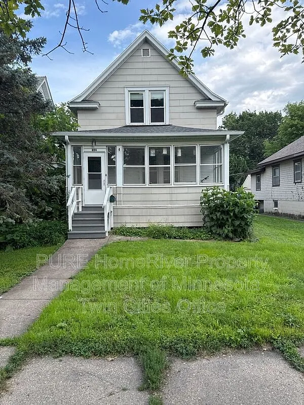 3 bed, 2.0 bath, 1154 sqft, $2,149 — Photo 1