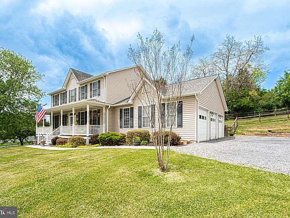 2nd image of 3201 Howellsville Rd