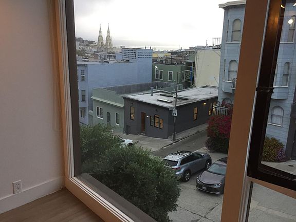 3rd image of 411 Green St APT 3A