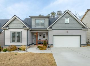 6486 Satjanon Dr, Ooltewah, TN 37363