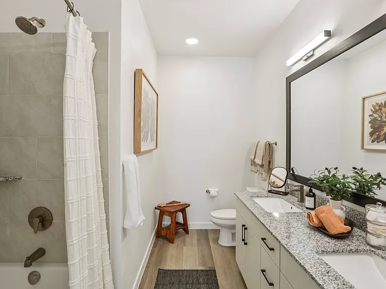 View at Manor Crossing — Photo 25