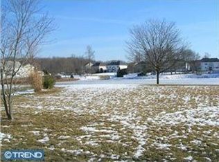 3907 Liz Cir, Doylestown, PA 18902