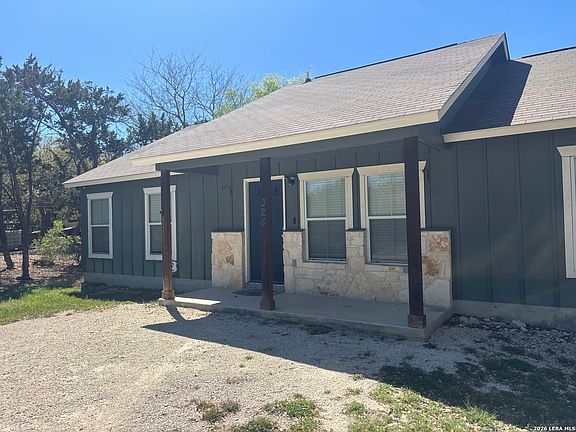 3rd image of 324 Weatherby