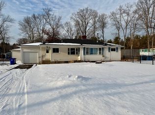 147 Stebbins St, Belchertown, MA 01007