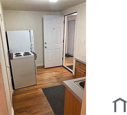 2nd image of 29240 Grand River Ave #1