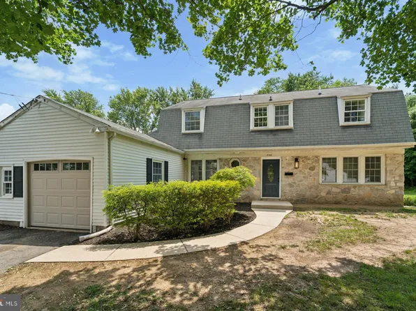 2142 Shetland Dr, Warrington, PA 18976
