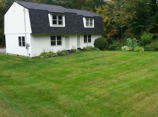 22 Gambril Dr, Waterbury, VT 05676