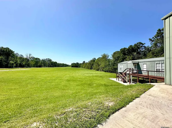 17101 Airport Dr, Prairieville, LA 70769