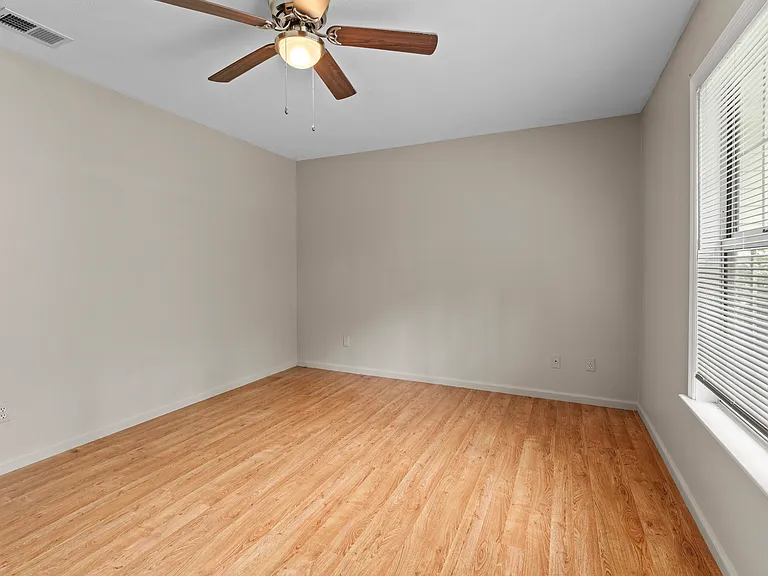 2822 Airwood Dr — Photo 22