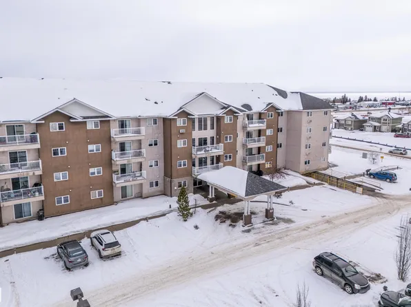 901 16th St #3105, Cold Lake, AB T9M 0C3