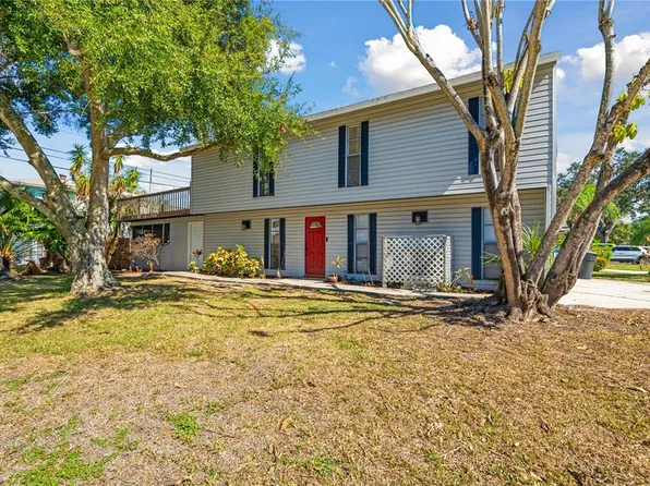 1801 New Hampshire Ave NE, Saint Petersburg, FL 33703