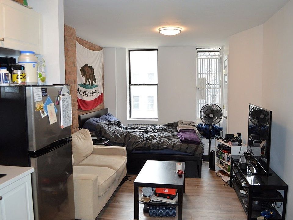 1st image of 324 E 6th St APT 6