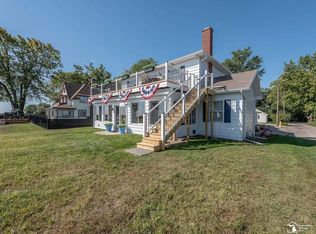 4357 15th St, Luna Pier, MI 48157