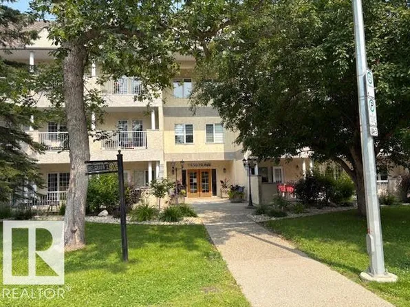 11650 79th Ave NW #308, Edmonton, AB T6G 0P7