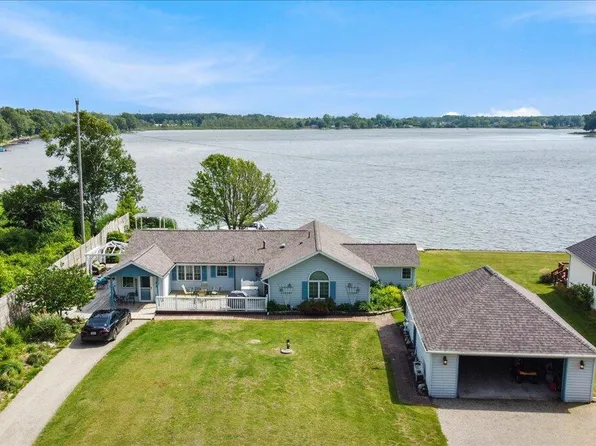 8795 Cherrywood Ln, Lakeview, MI 48850