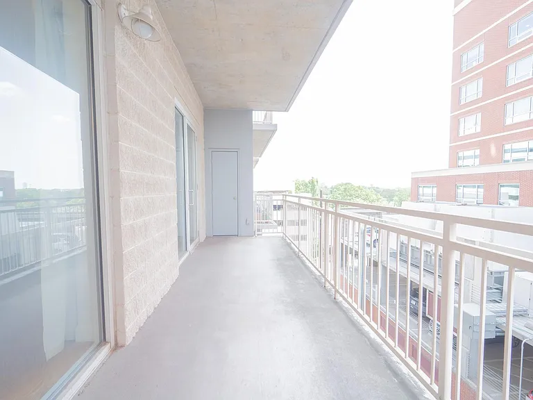 2520 Robinhood St #505 — Photo 19