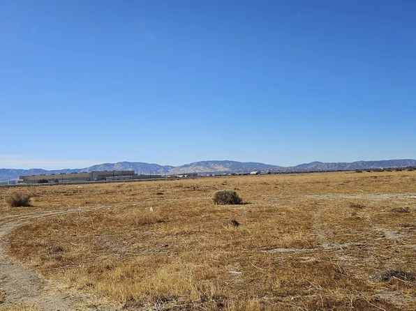 38th Street East Ave #L12, Palmdale, CA 93550
