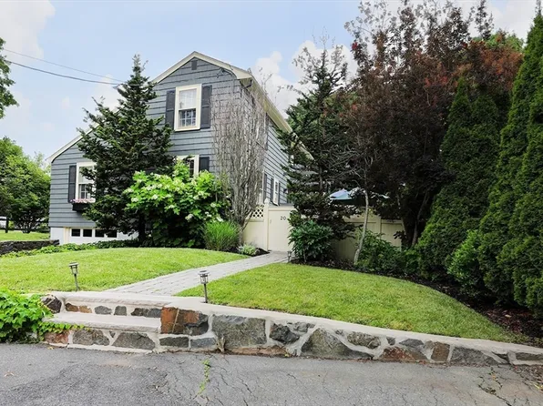 20 Ticehurst Ln, Marblehead, MA 01945