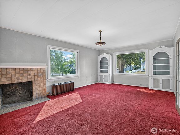 4th image of 1409 Marion Street