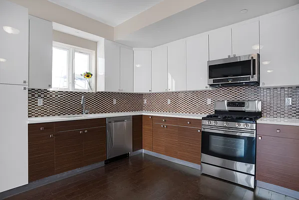 Rented by Douglas Elliman | media 4