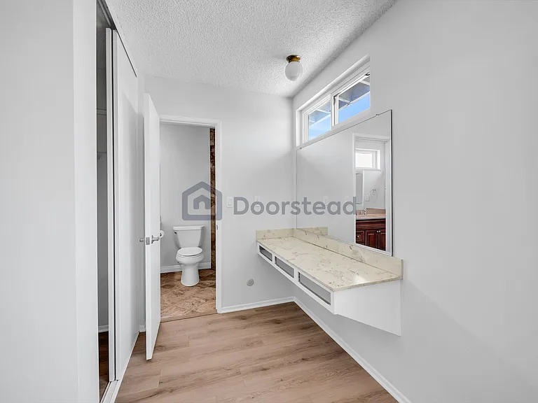 955 Fernrest Dr — Photo 26
