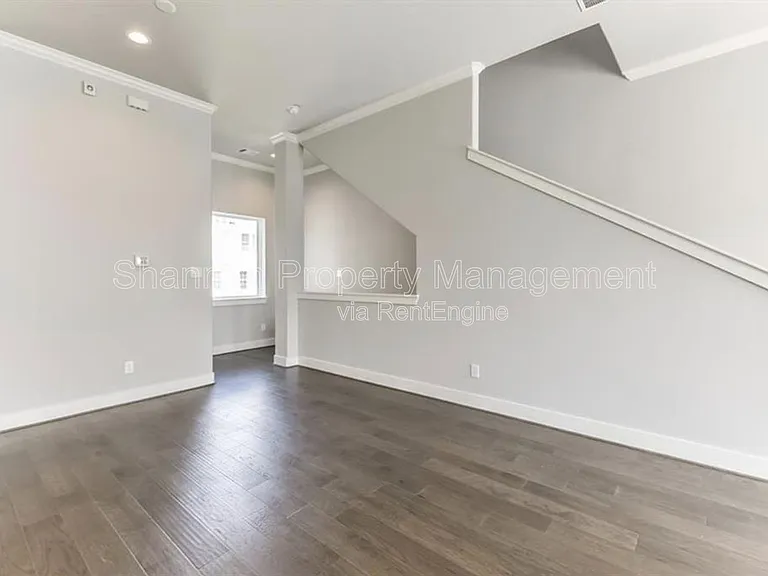 10915 Brookeshire Chase Ln — Photo 13